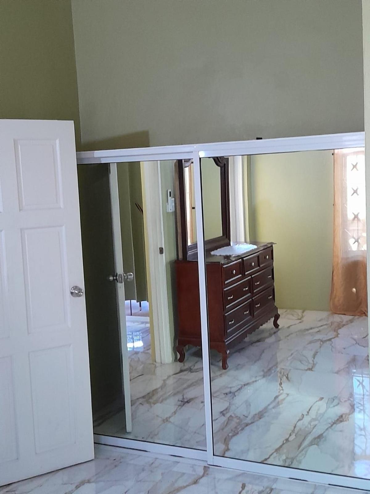Jamaica Oasis Suite Portmore Ngoại thất bức ảnh